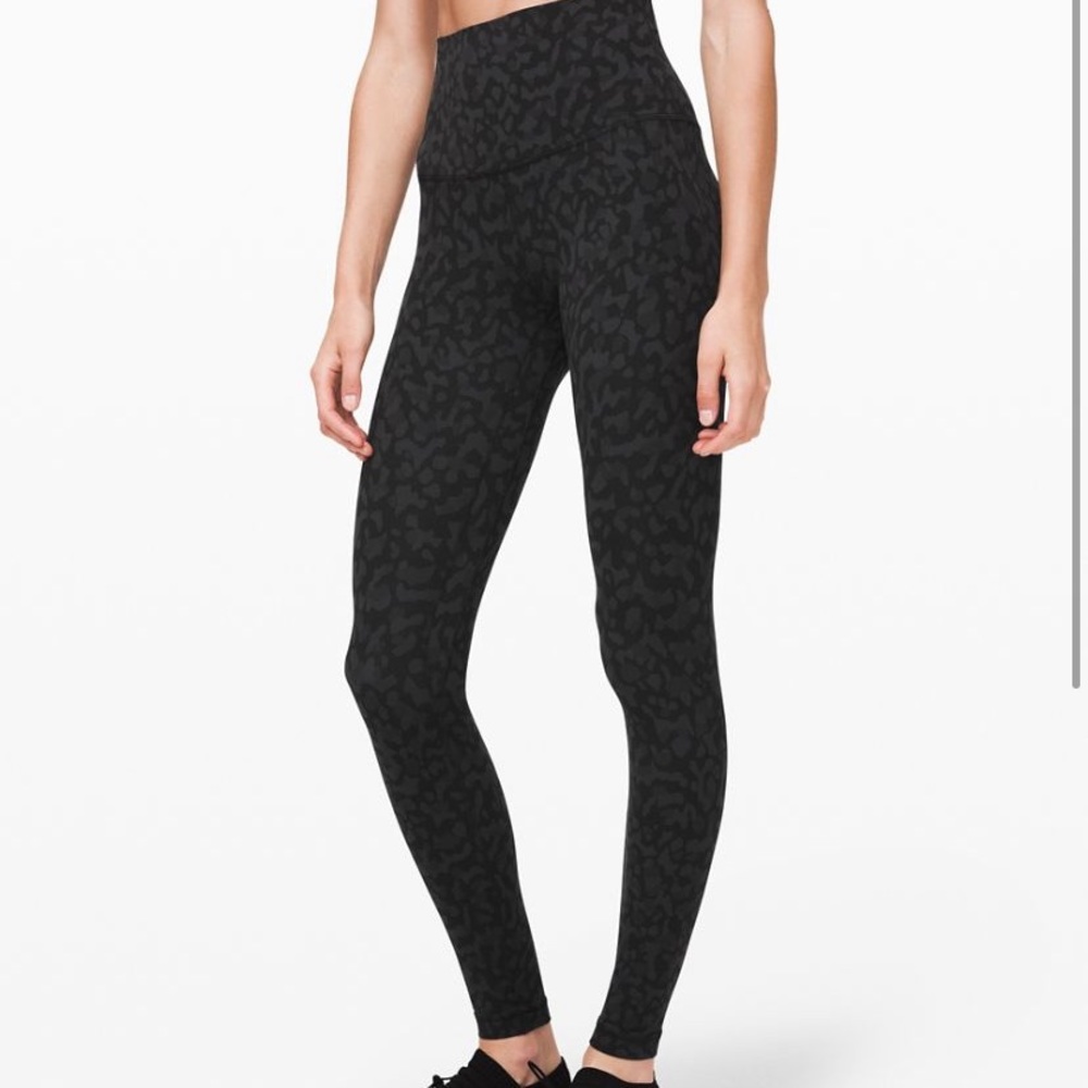 Lululemon Wonder Under high waisted 25” leggings